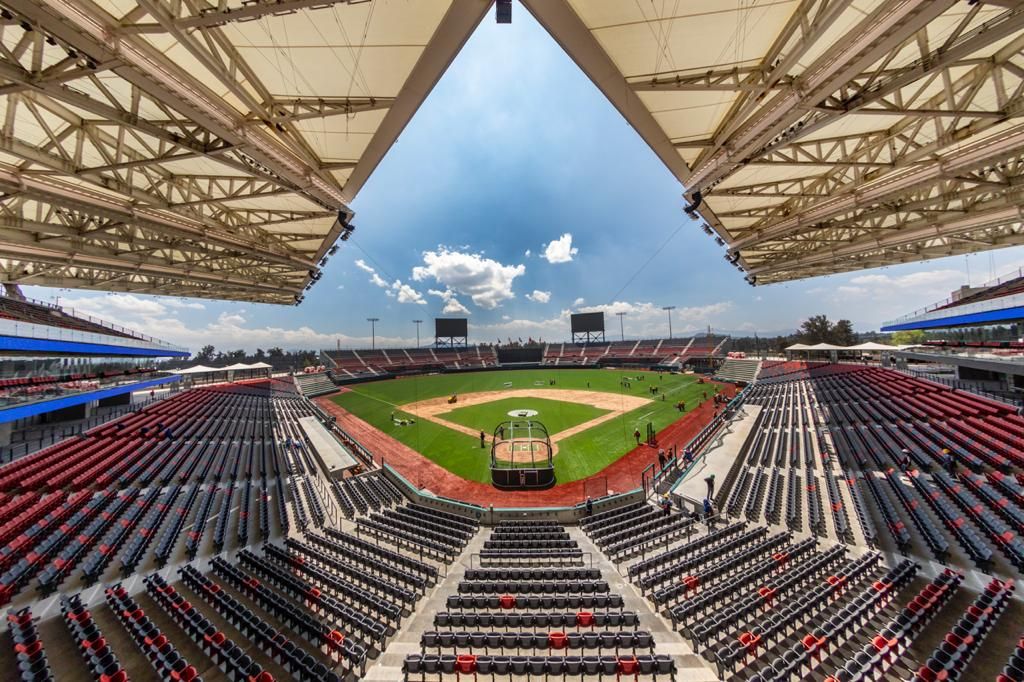 Conspiradores vs Diablos Rojos: vive el juego en el Harp Helú con Stadibox