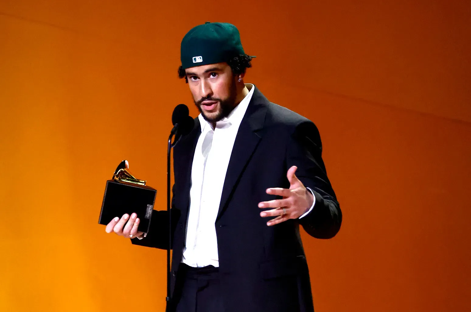 Bad Bunny gana Álbum del Año en los Latin GRAMMY