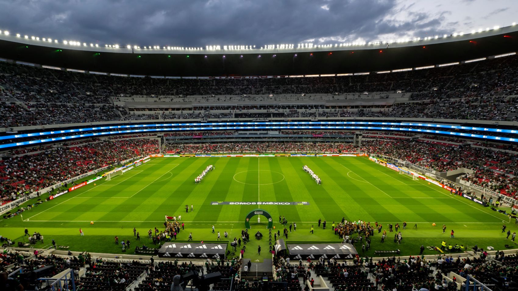 Águila de Veracruz vs Diablos Rojos en el Harp Helú: 24 al 26 de julio