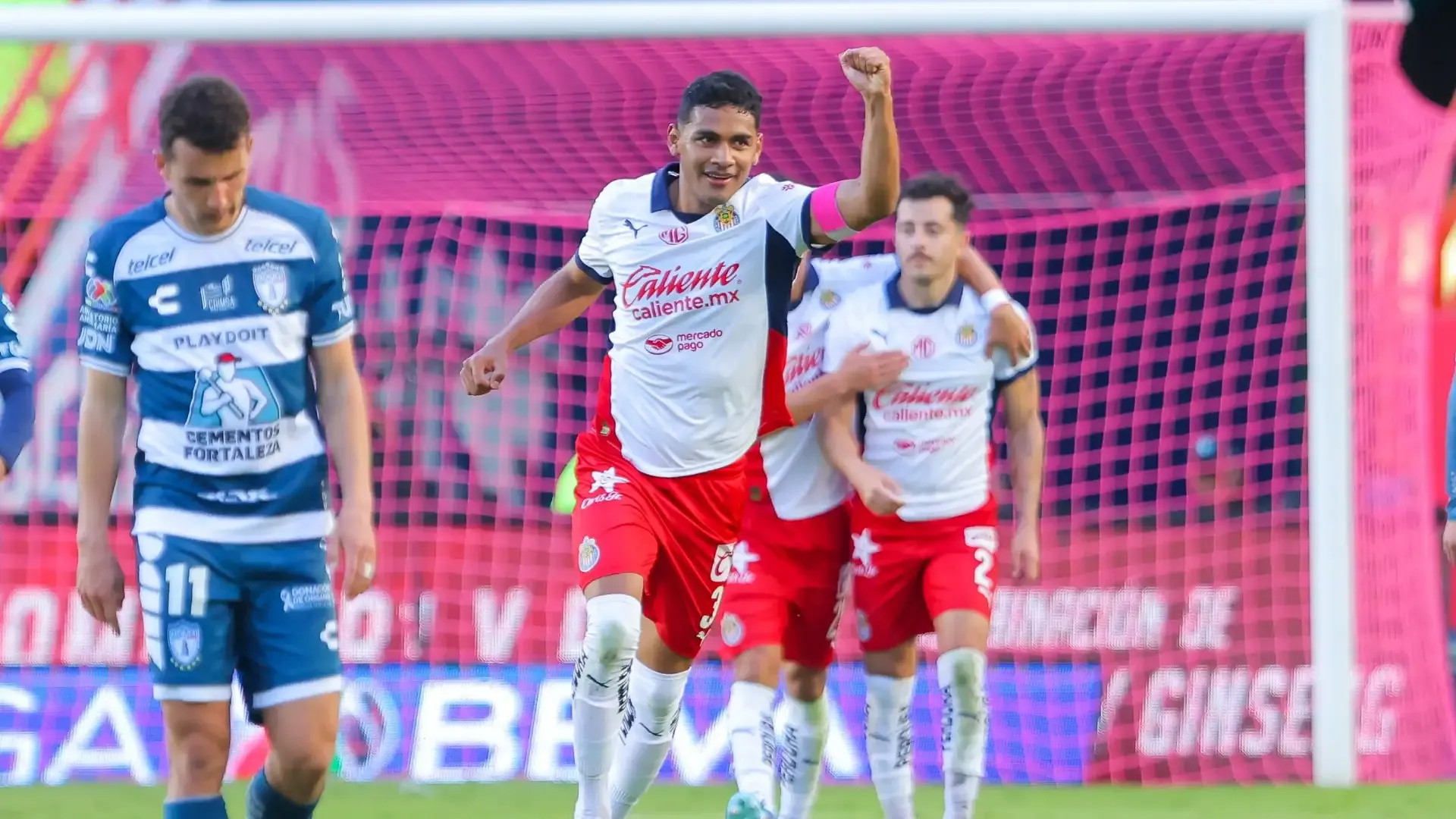 Pachuca vs Chivas con Stadibox: las mejores zonas para cada tipo de fan