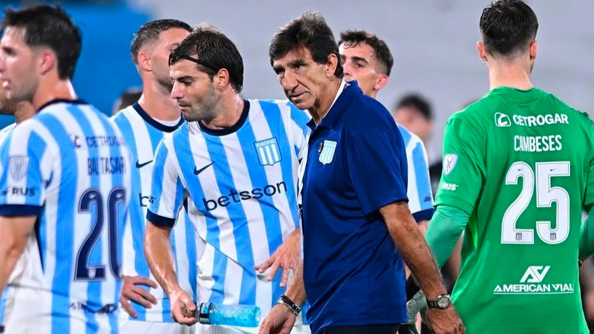 Racing vs Barracas Central: Viví la Pasión en el Cilindro de Avellaneda