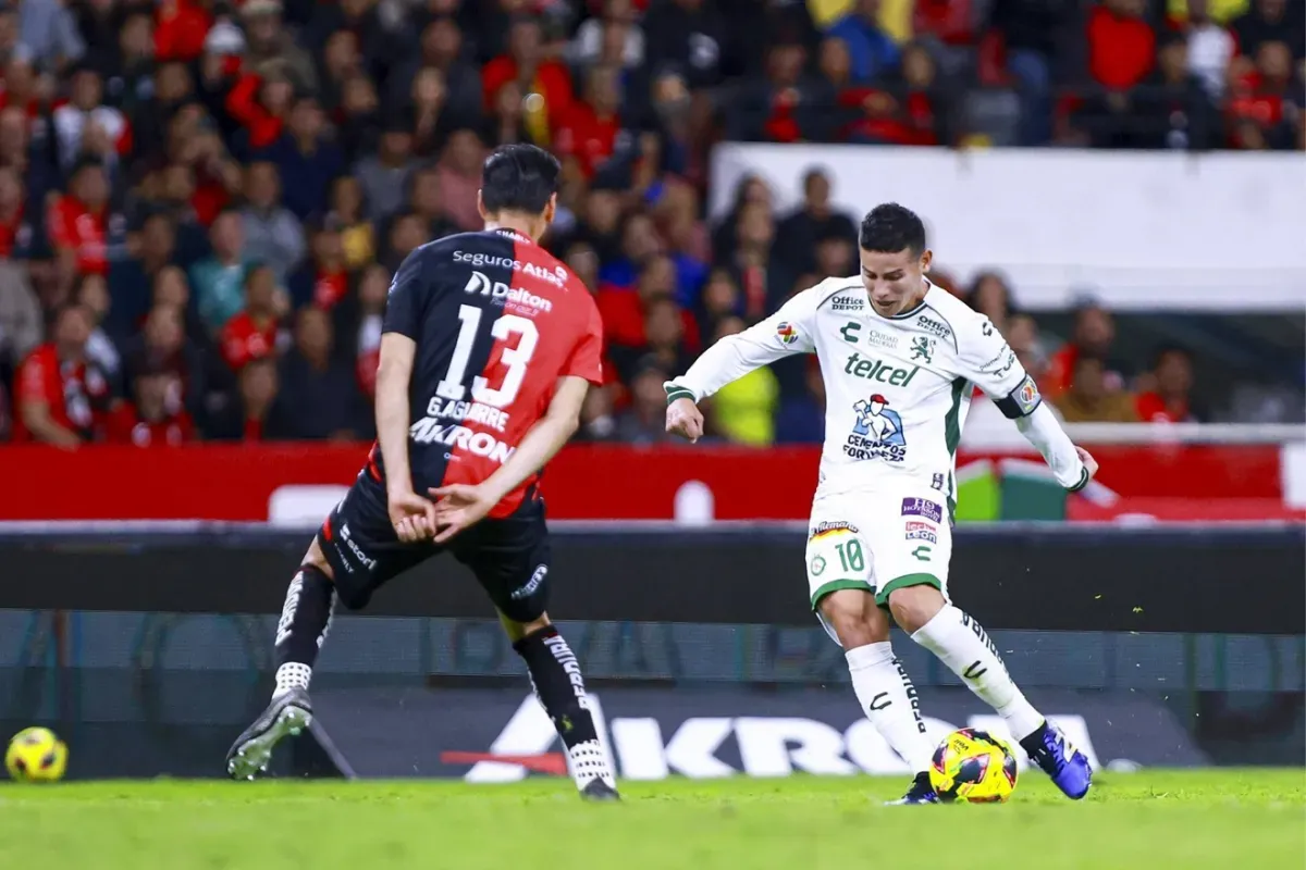León vs Atlas en el Nou Camp: vívelo con Stadibox