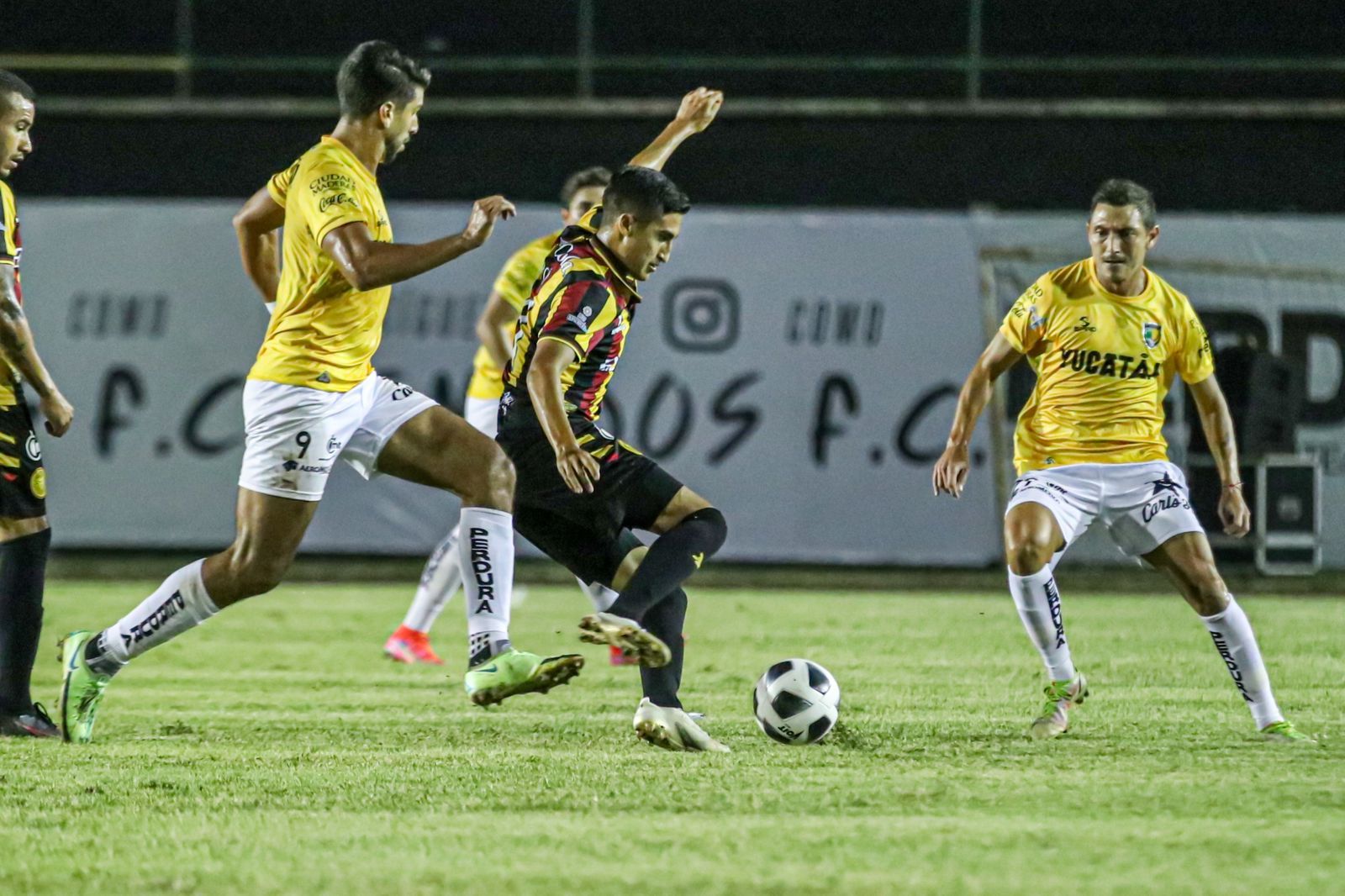 Leones Negros vs Venados: mejor salida y acceso con Stadibox
